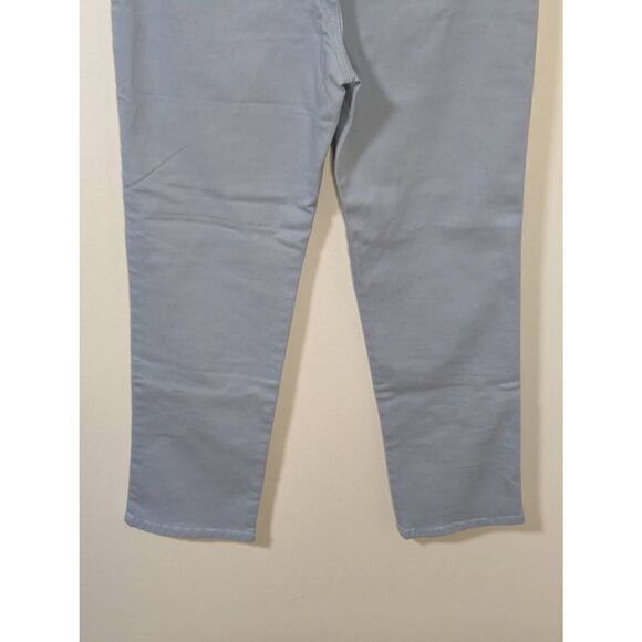NWT Gloria Vanderbilt Amanda The Original Slimming Blue Jeans - Size 10 - Picture 6 of 9